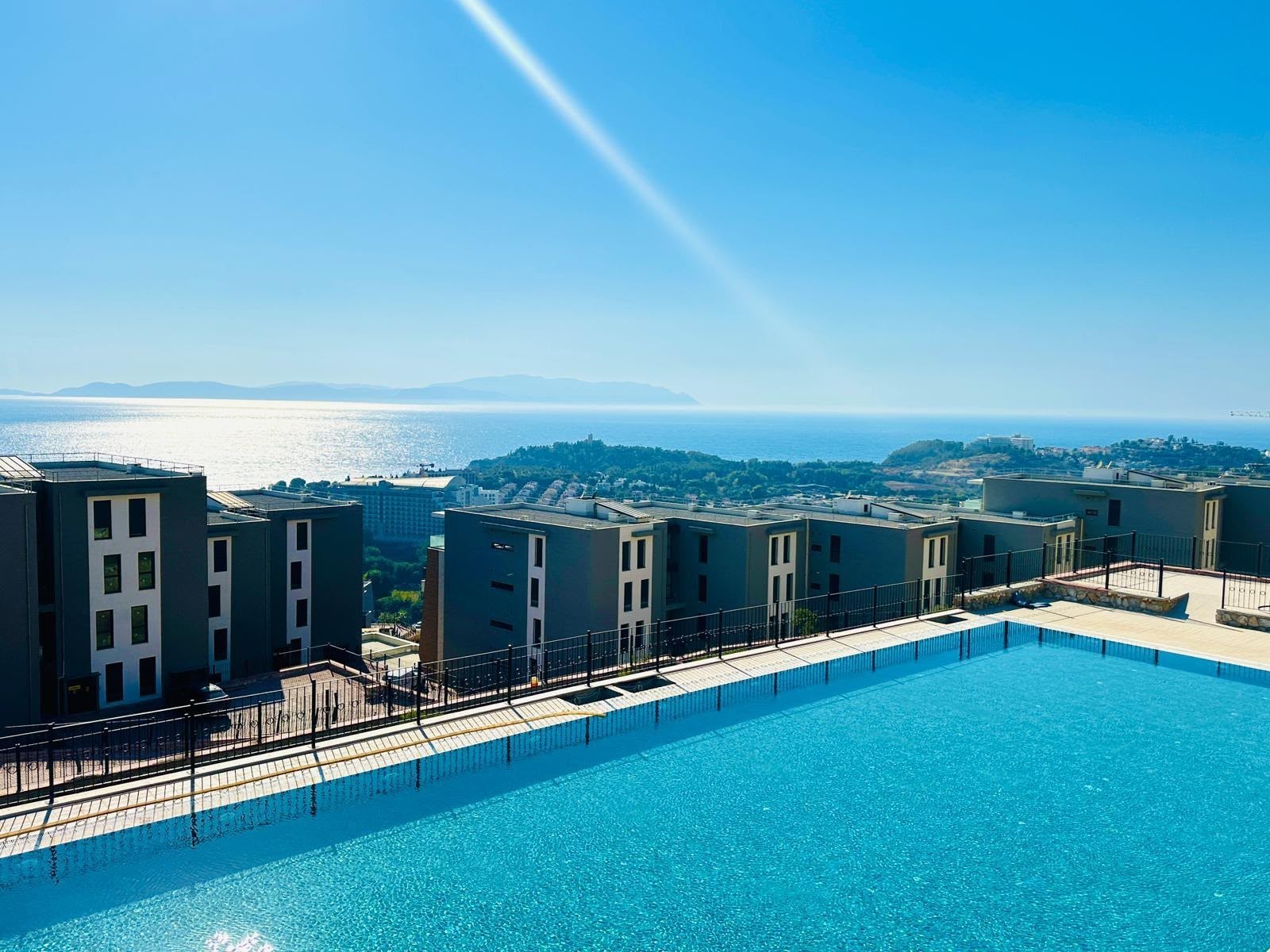 LUXURY 3-BEDROOM APARTMENT WITH UNINTERRUPTED SEA VIEWS KUŞADASI