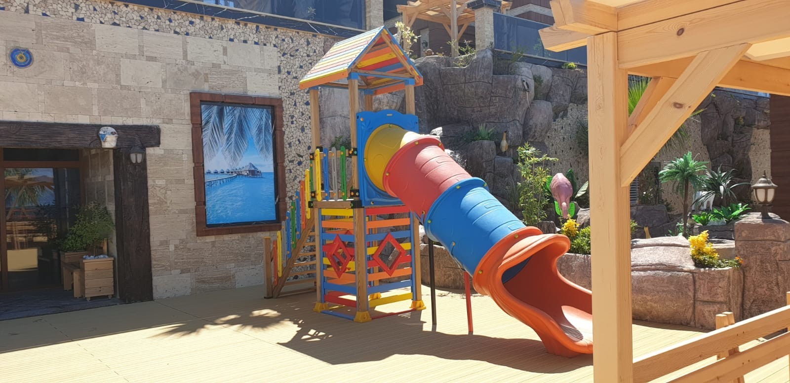 3 BEDROOMED LUXURY RESIDENCE FOR SALE IN LADIES BEACH