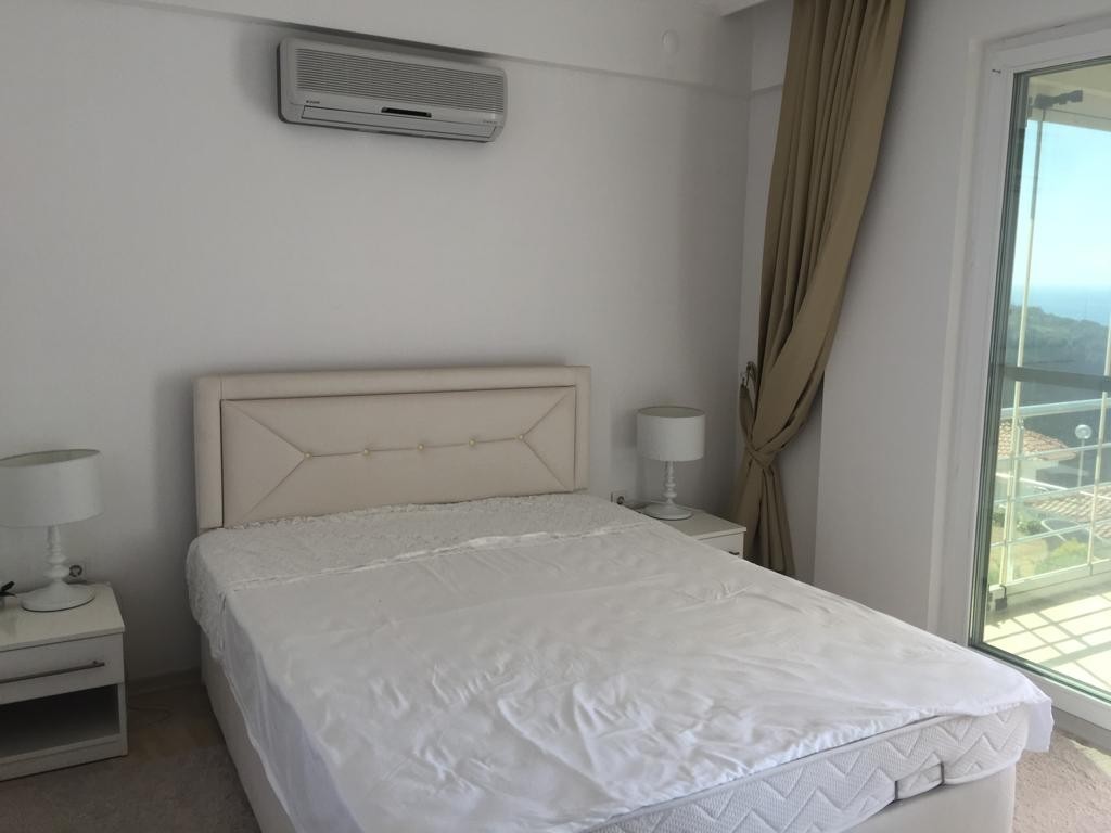 KUSADASI MARINA BEACH FRONT VILLA FULLY FURNISHED !