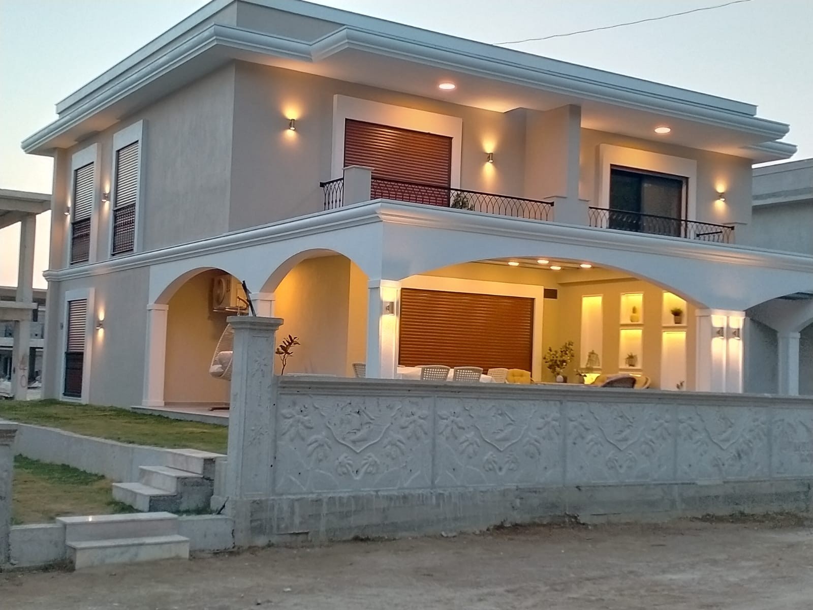 Beachfront Brand New 4 Bed 3 Bath Villas in Kusadasi Long Beach for Sale Prime Location