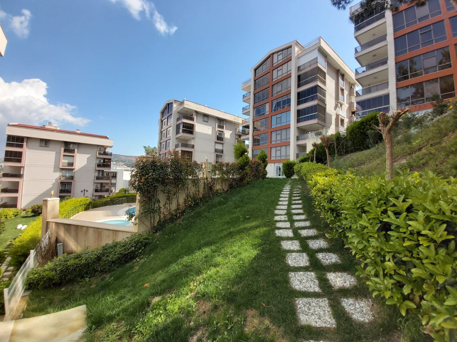 SEA VIEWED 3 BED APARTMENT FOR SALE IN KUSADASI