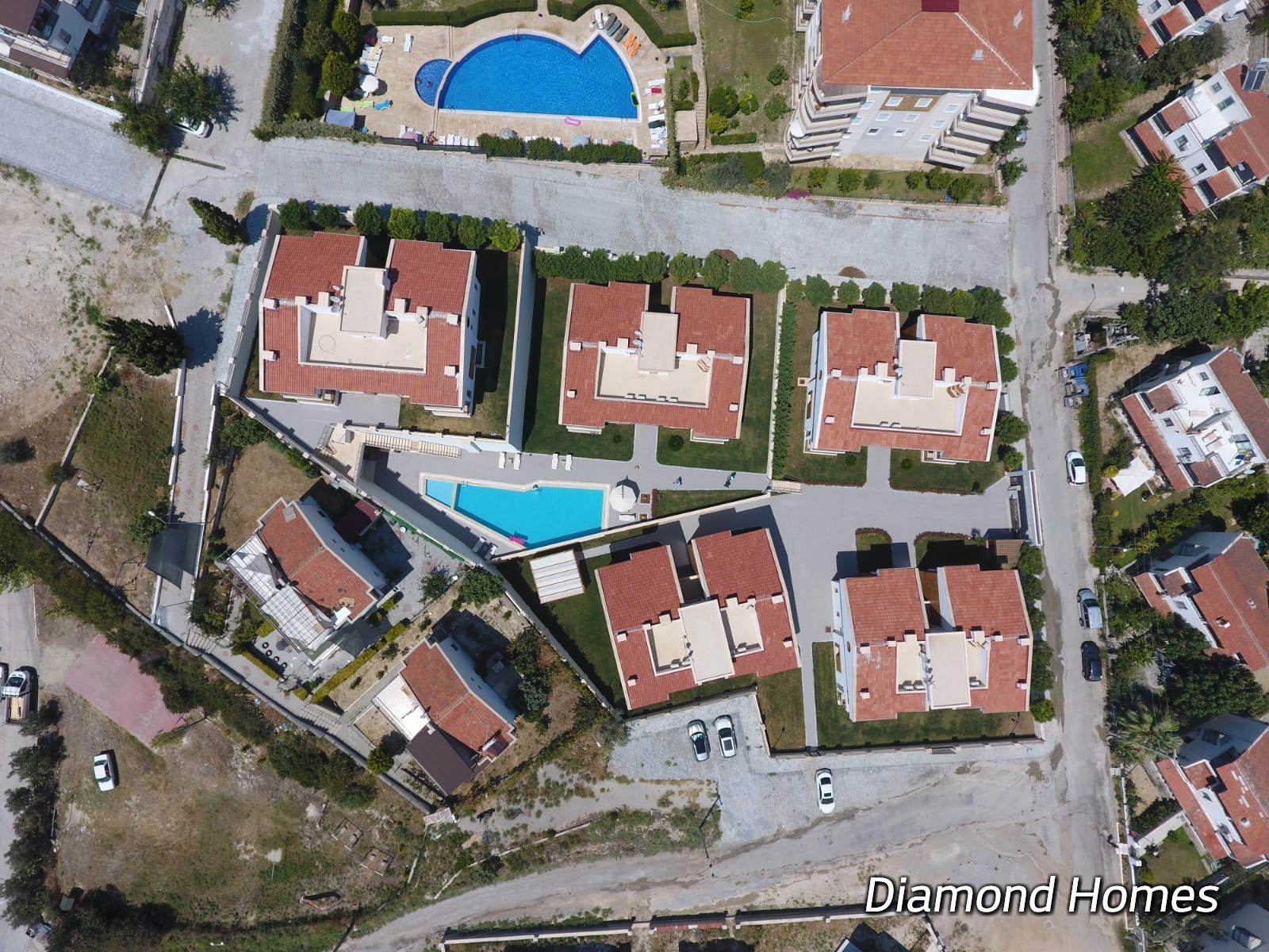LADIES BEACH BRAND NEW 2 BEDROOM APARTMENT FOR SALE