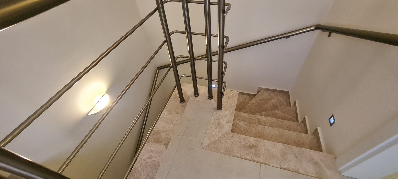 Luxury Furnished 3 Bed Unit in Beachfront Project Kusadasi