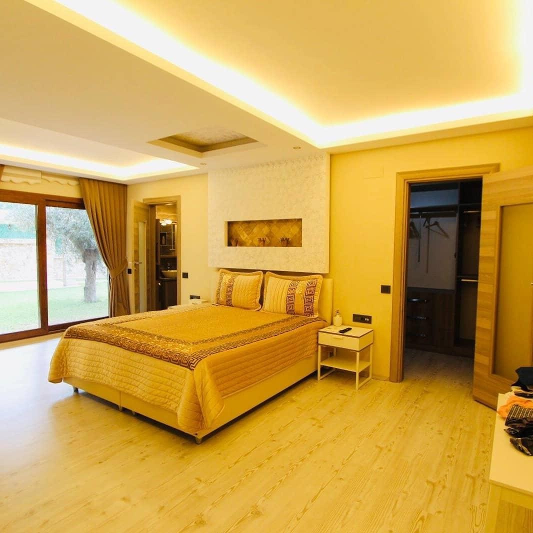 4 Bed 250m2 Apartment in Trend Royal Residence Kusadasi for Sale