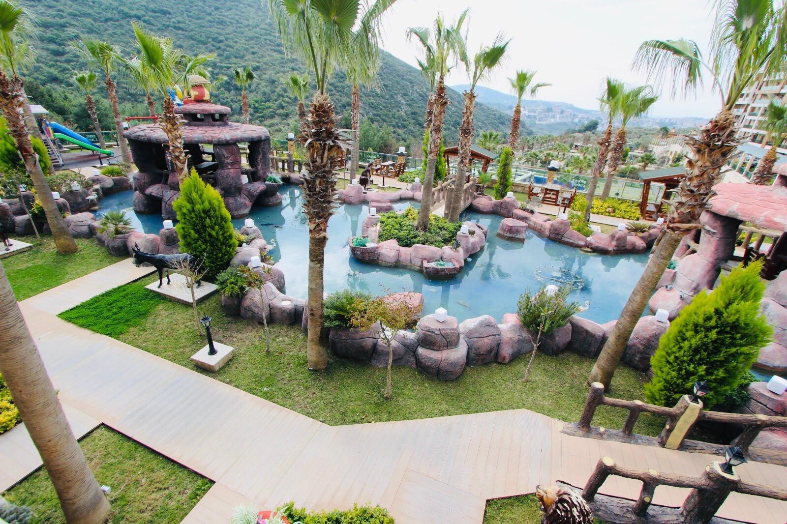 4 Bed 250m2 Apartment in Trend Royal Residence Kusadasi for Sale