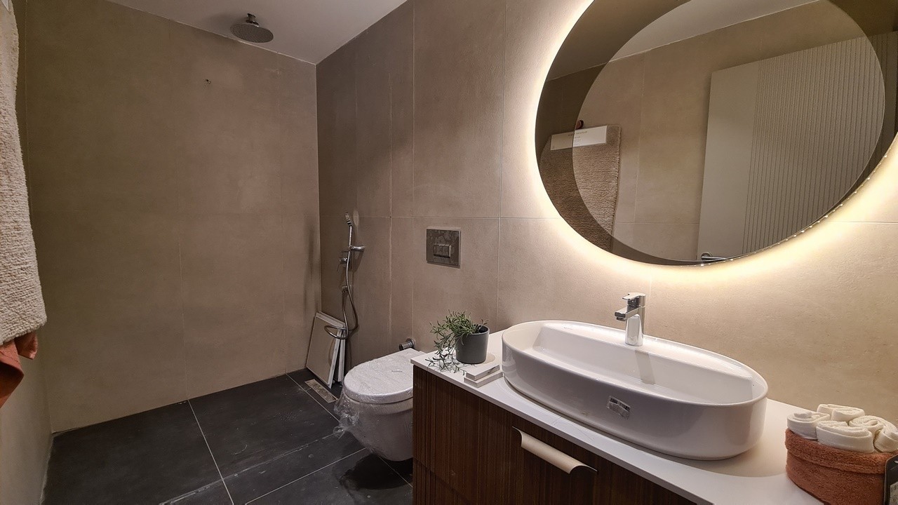 Brand New Detached Villa with sea view private sauna turkish bath and cinema room in Kusadasi