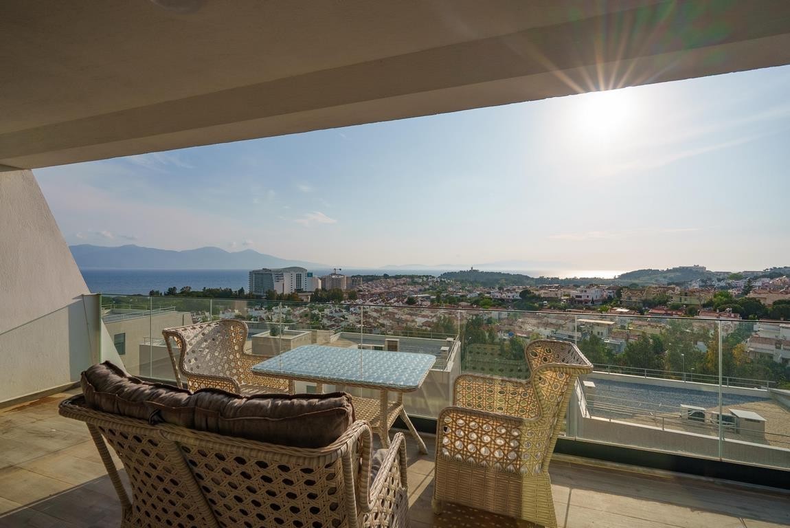 À vendre : appartement 2 chambres avec vue imprenable sur la mer