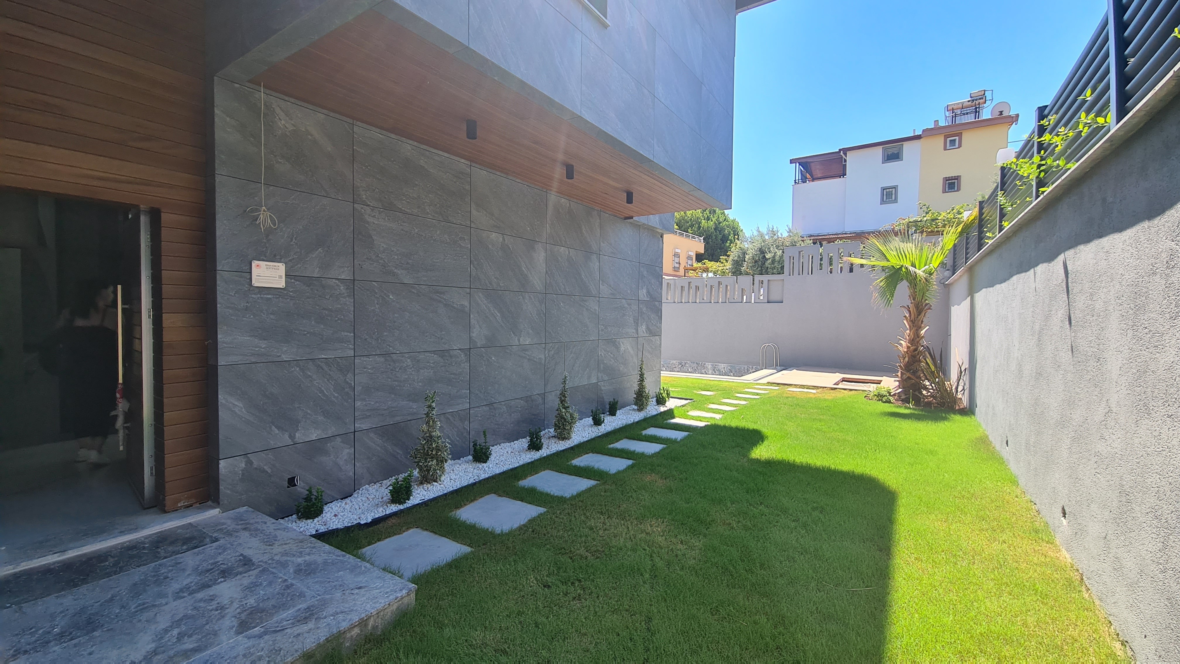 GREEN BEACH BEACH FRONT VILLAS FROM OFF-PLAN STUNNING LOCATION
