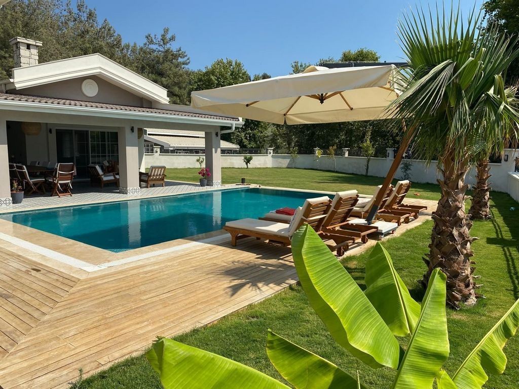 LUXURY DETACHED VILLA SURROUNDED BY NATURE IN SOĞUCAK, KUŞADASI
