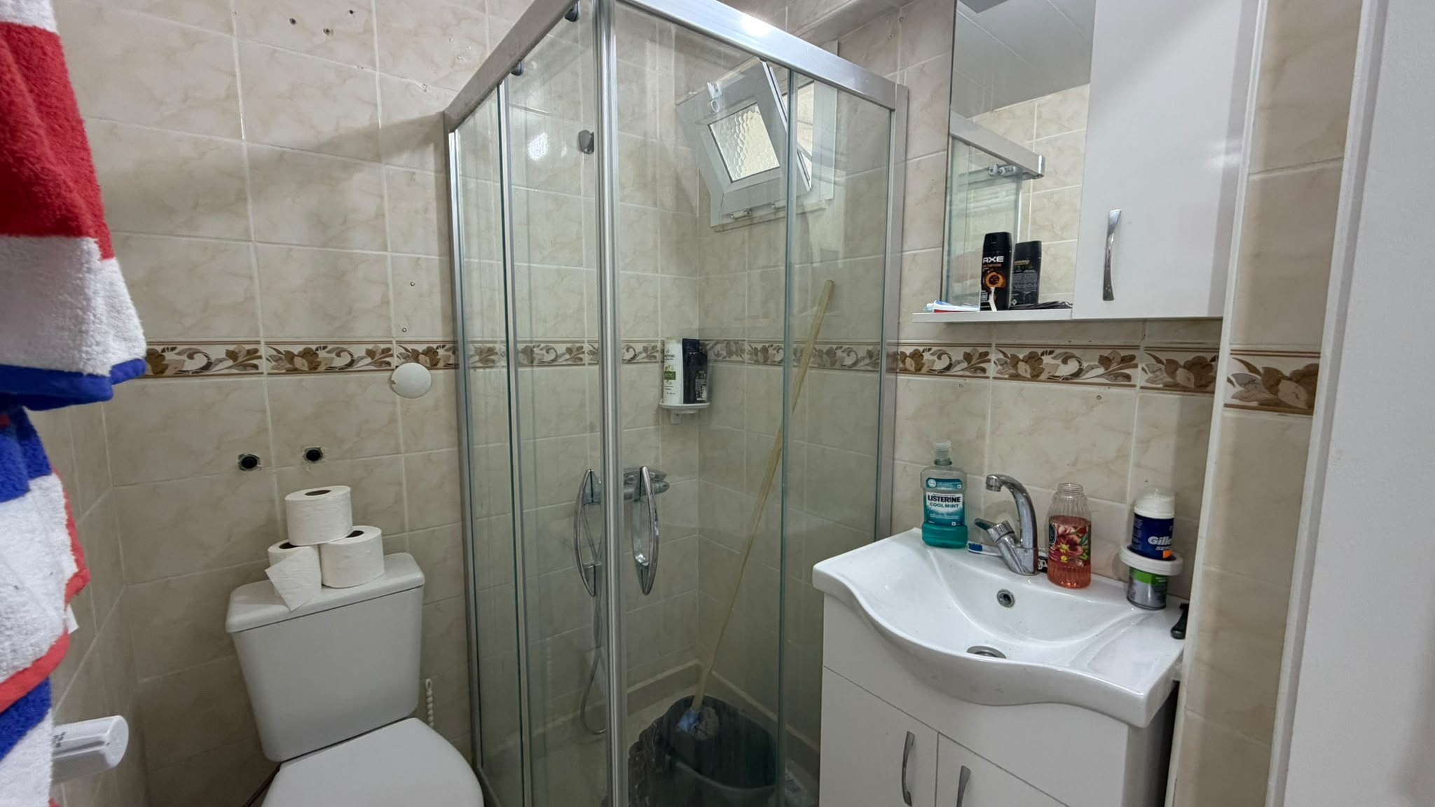 RENOVATED 1-BEDROOM APARTMENT WITH SHARED POOL IN KUŞADASI MARINA