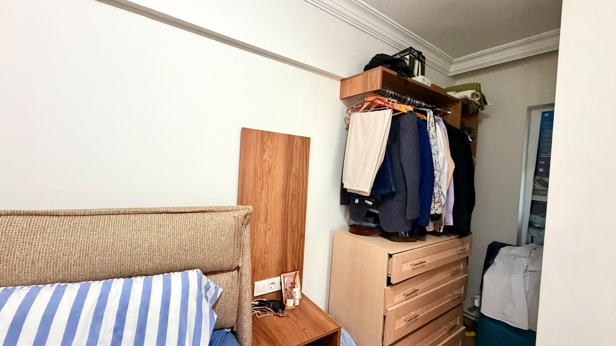 RENOVATED 1-BEDROOM APARTMENT WITH SHARED POOL IN KUŞADASI MARINA