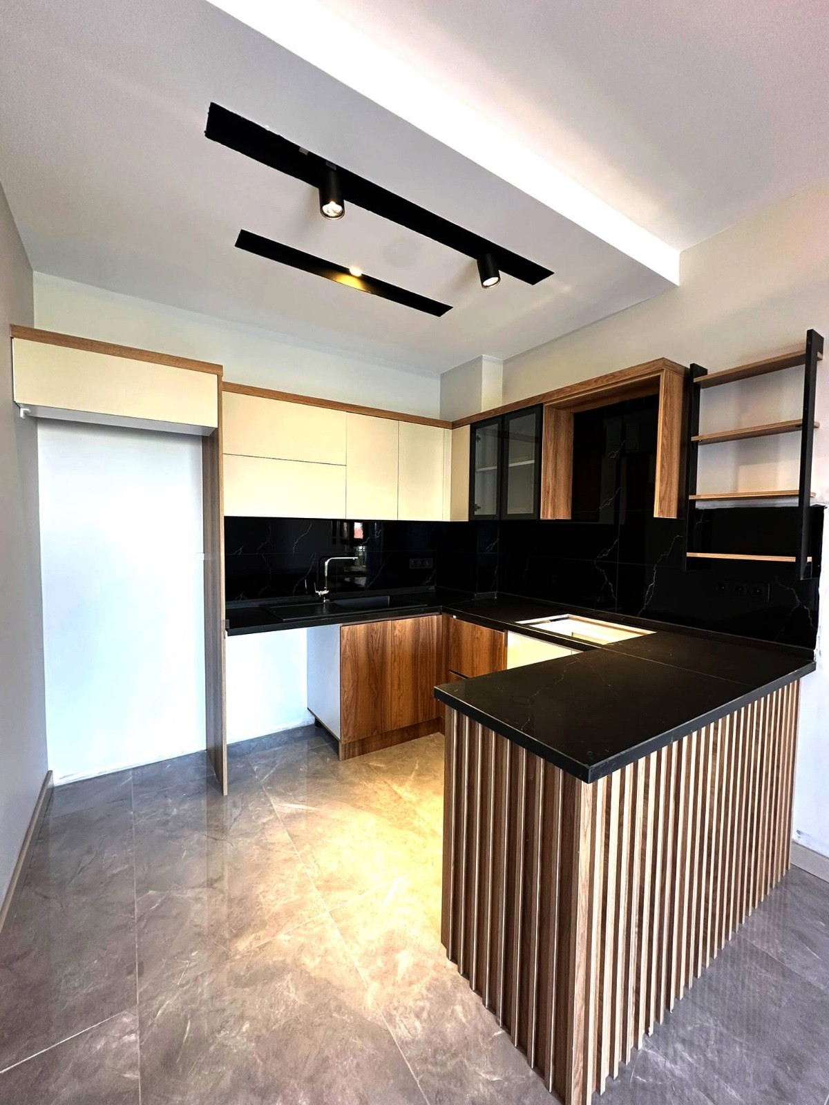 Brand-New 1+1 Apartment in a Prime Location — Ege Neighbourhood, City Centre