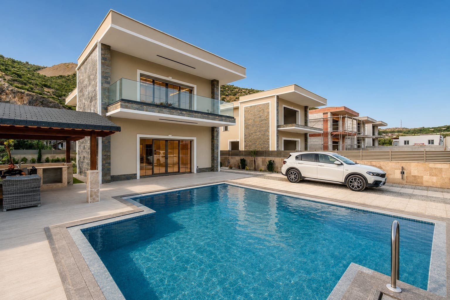 MODERN DETACHED VILLA WITH PRIVATE POOL IN YAVANSU, KUŞADASI
