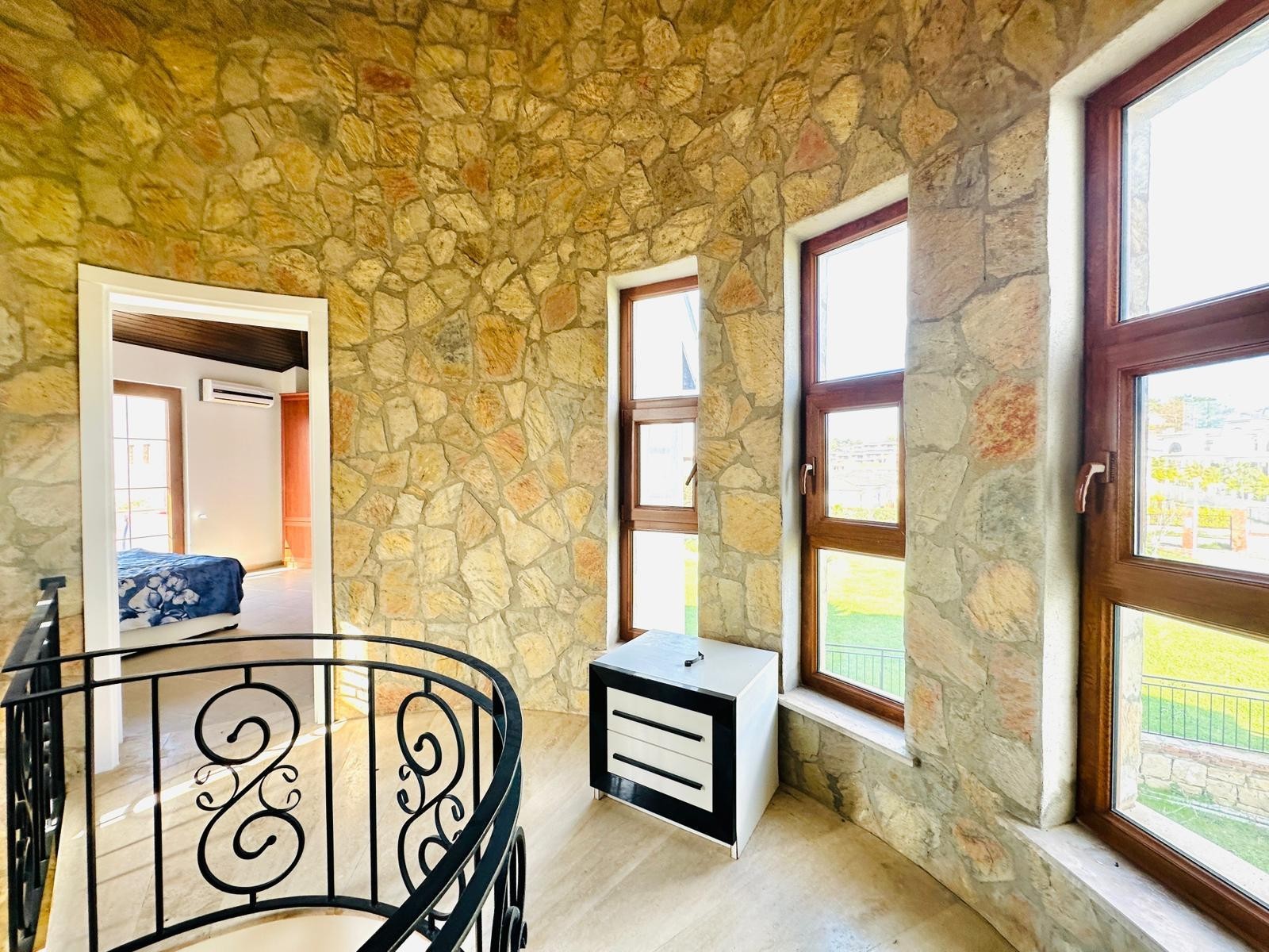 Exclusive Detached Villa with Private Pool in Soğucak, Kuşadası – A Unique Lifestyle Surrounded by Nature