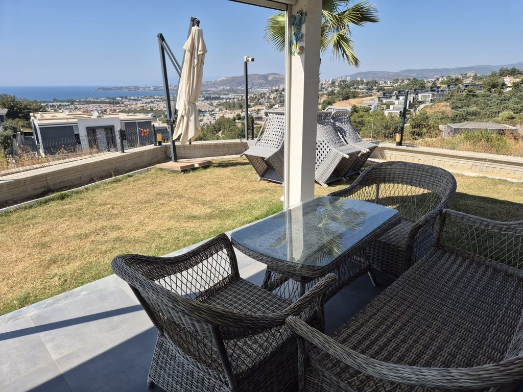Sea-View Villa for Sale in Kuşadası Soğucak!