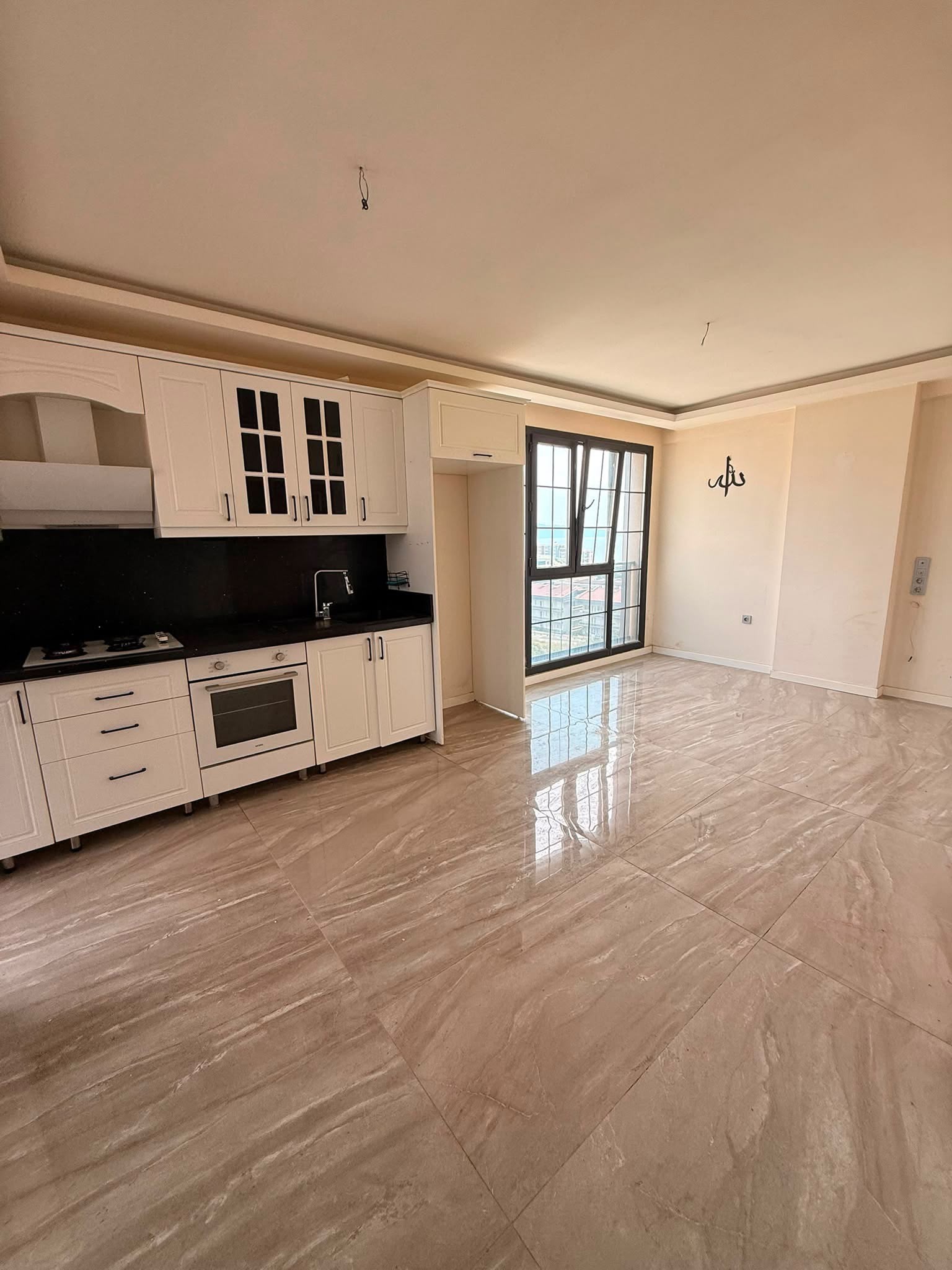 Brand-New 1+1 Apartment for Sale in Değirmendere, Kuşadası!