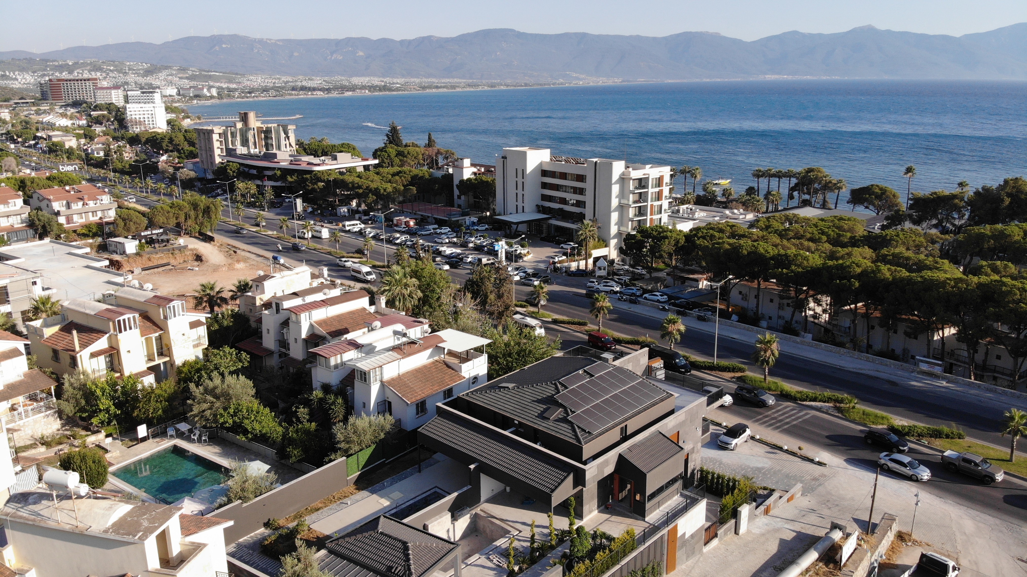 EXCLUSIVE LUXURY PENTHOUSE DUPLEX WITH PANORAMIC SEA VIEWS | 243 m² INCLUDING TERRACE | PRIME KUŞADASI LOCATION
