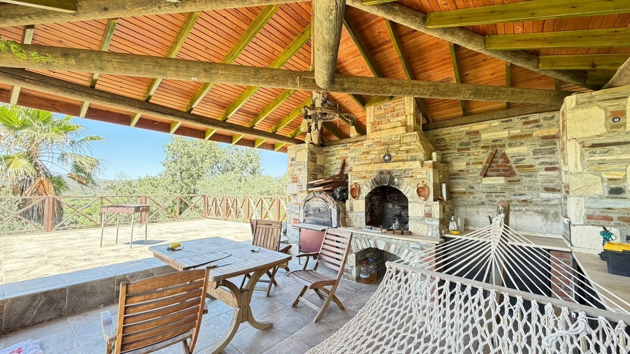 LUXURY PRIVATE FARMHOUSE WITH PRIVATE POOL IN KUŞADASI KİRAZLI VILLAGE