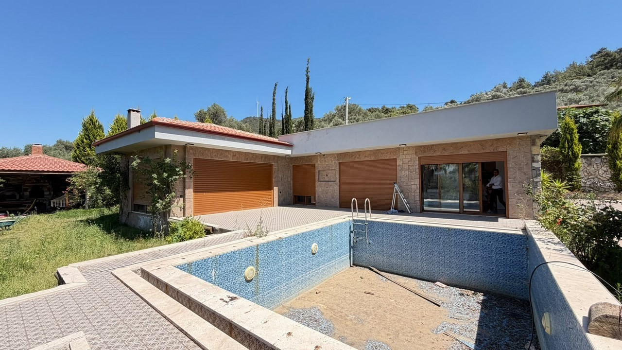 LUXURY PRIVATE FARMHOUSE WITH PRIVATE POOL IN KUŞADASI KİRAZLI VILLAGE