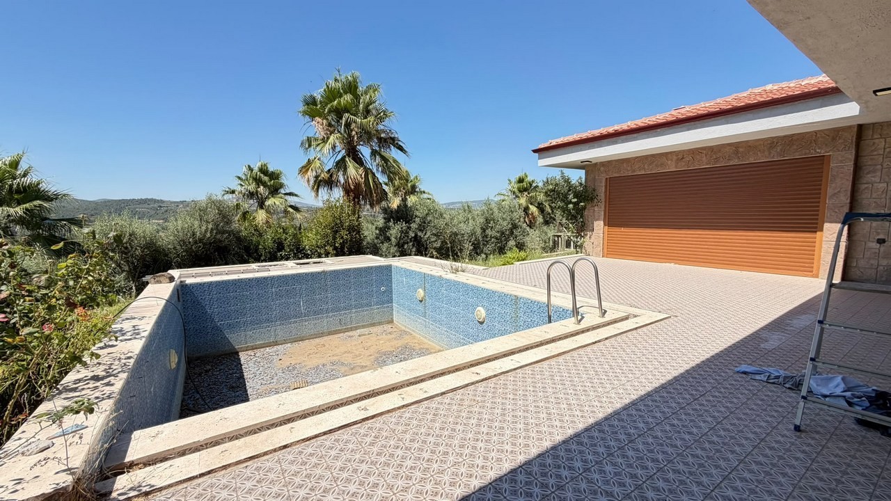 LUXURY PRIVATE FARMHOUSE WITH PRIVATE POOL IN KUŞADASI KİRAZLI VILLAGE
