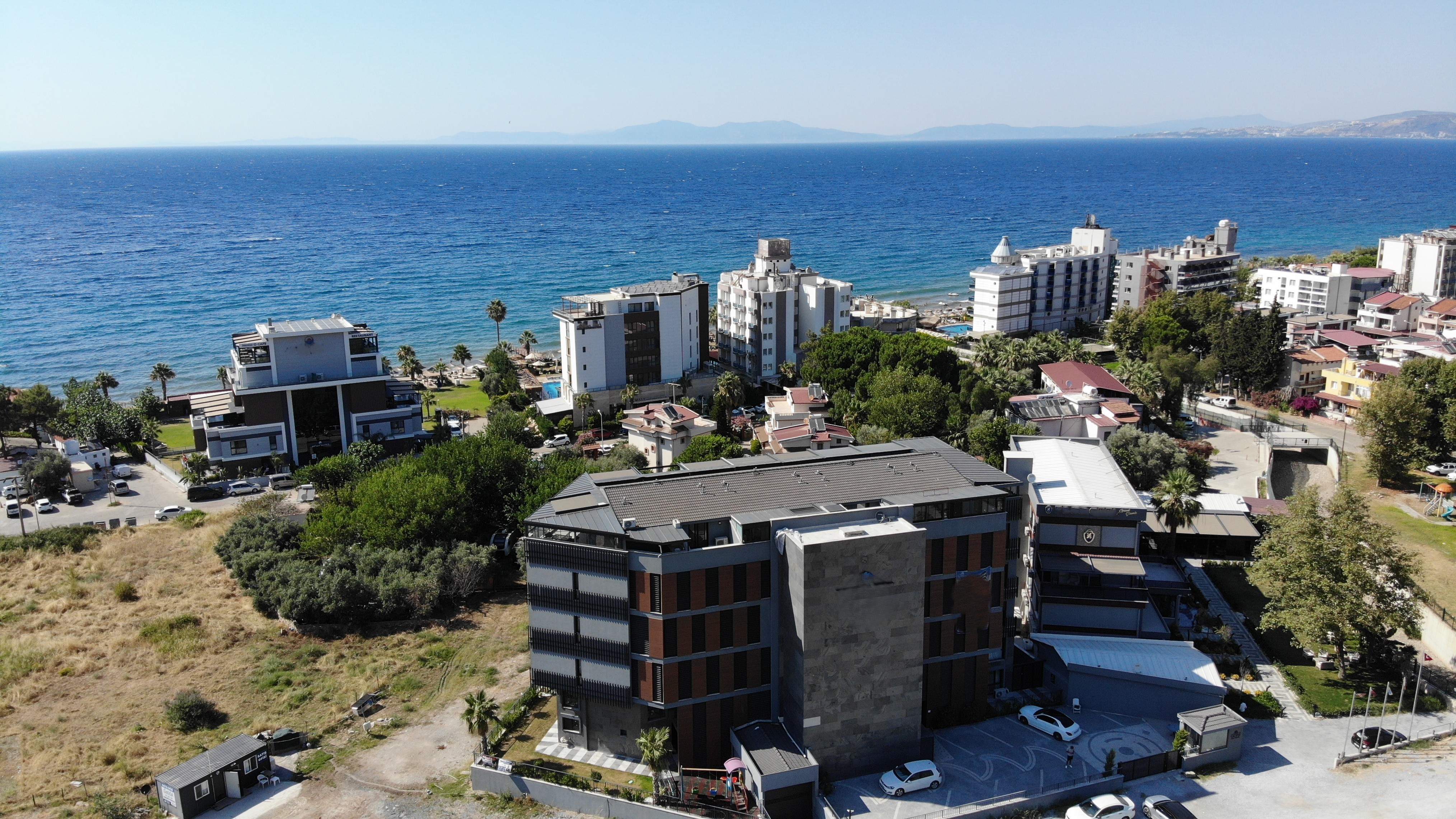 FULLY FURNISHED PENTHOUSE DUPLEX WITH PANORAMIC SEA VIEW IN KUŞADASI GÜZELÇAMLI