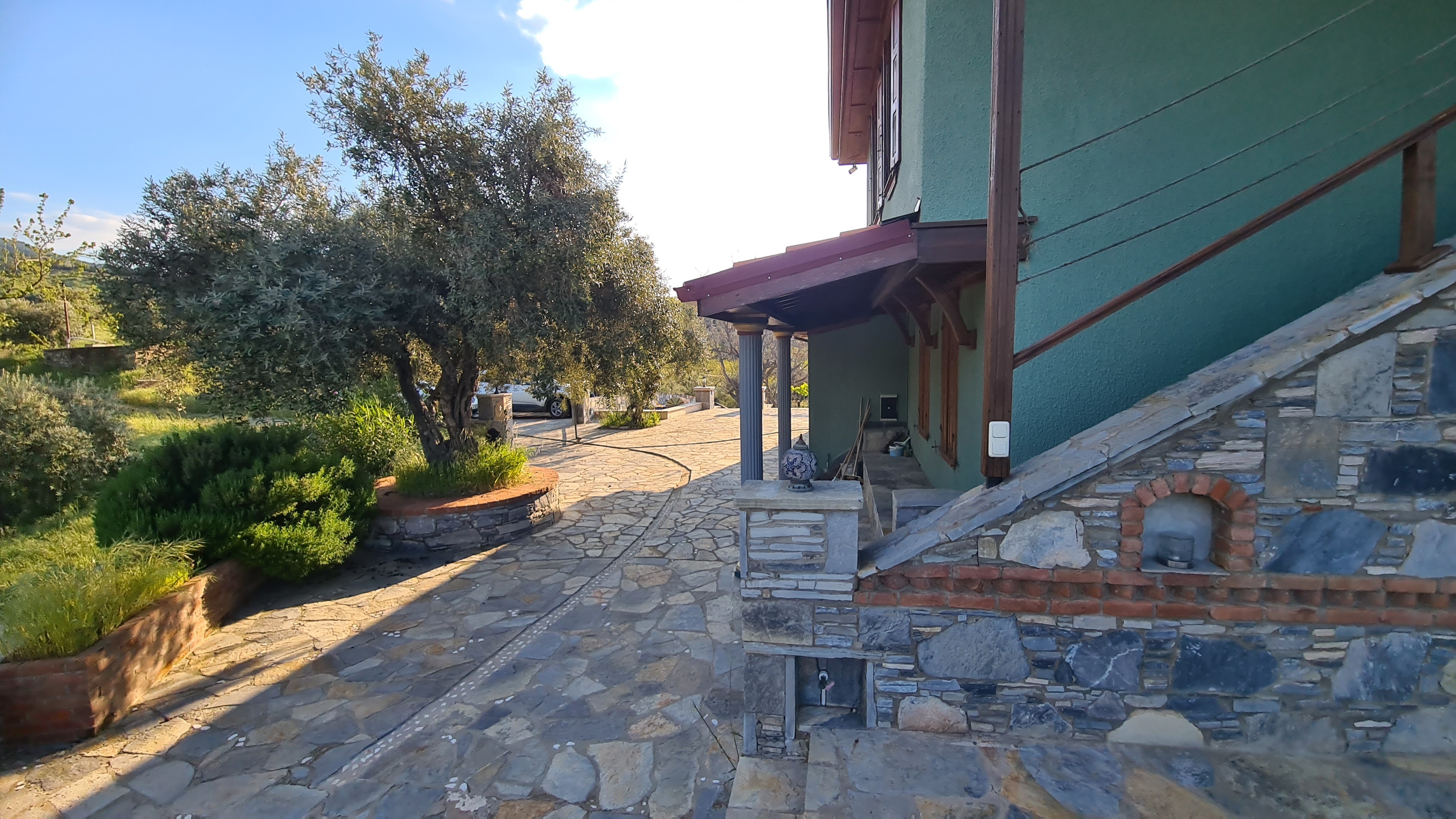 Extraordinary Stone Farm Estate in Şirince – 10,000 m² Private Land | Boutique Hotel License | Exceptional Investment Opportunity