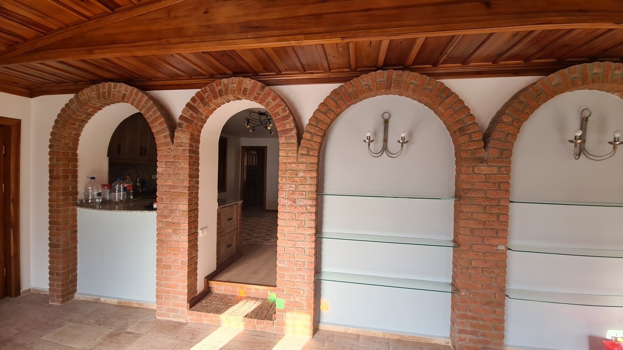 Extraordinary Stone Farm Estate in Şirince – 10,000 m² Private Land | Boutique Hotel License | Exceptional Investment Opportunity