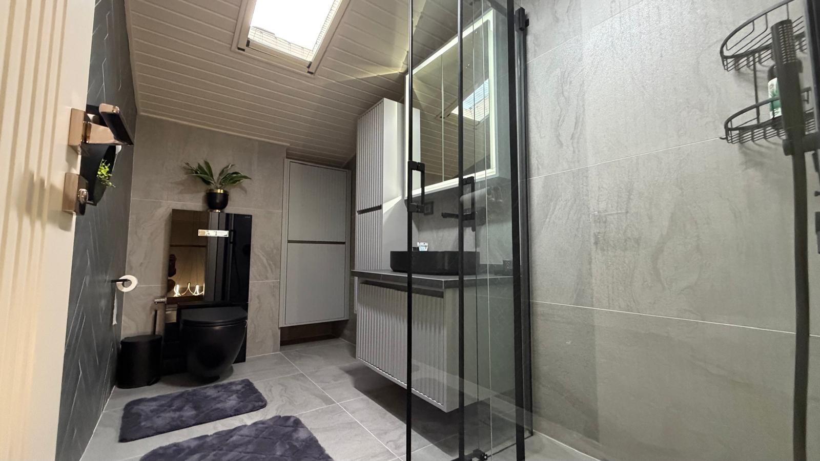MODERN VILLA FOR SALE IN KUŞADASI KARAOVA