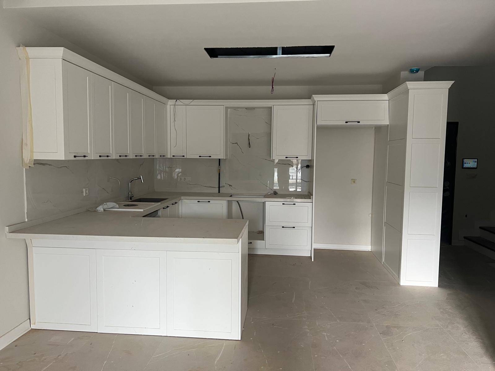 NEWLY COMPLETED 5+2 SMART VILLA  - ONLY 1 KM FROM LONG BEACH, KUŞADASI
