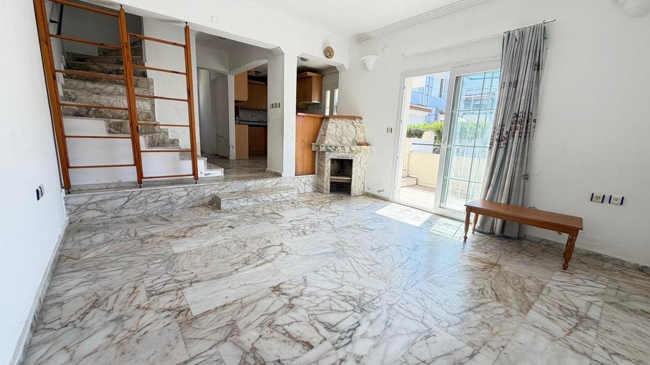 FOR SALE IN KUŞADASI LADIES BEACH | ONLY 400 M TO THE SEA | POOLSIDE CORNER VILLA | 140 SQM NET