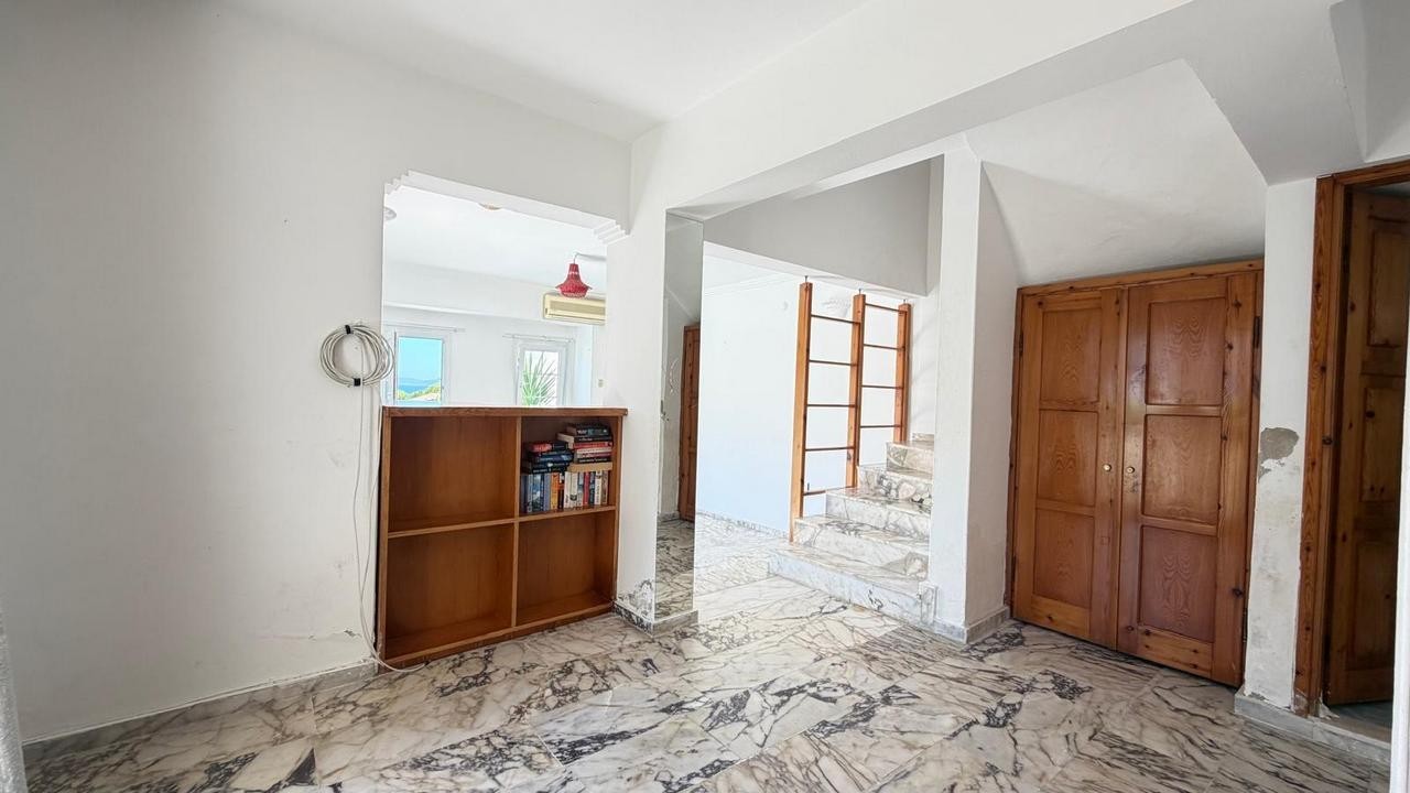 FOR SALE IN KUŞADASI LADIES BEACH | ONLY 400 M TO THE SEA | POOLSIDE CORNER VILLA | 140 SQM NET