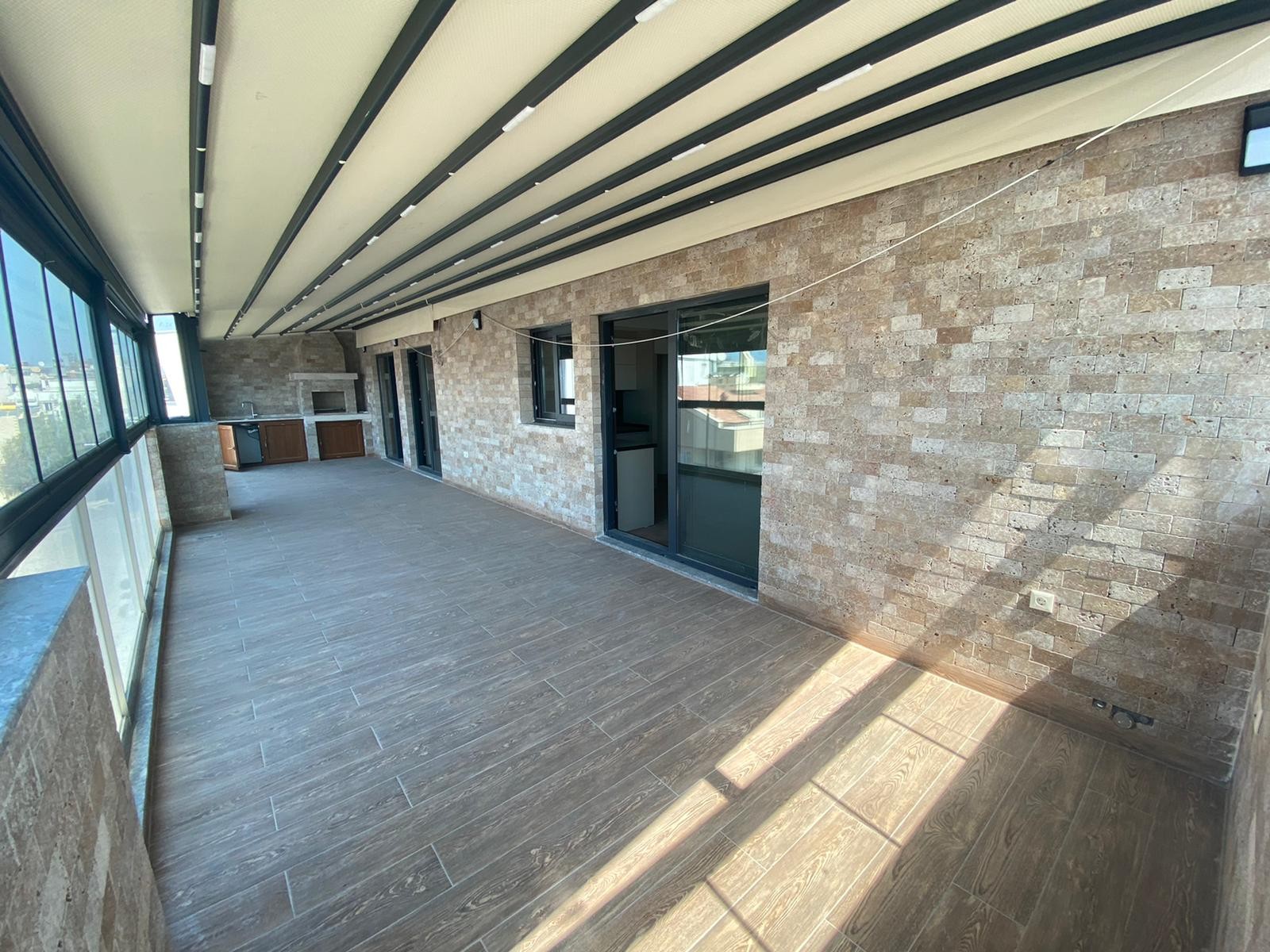 CLOSE TO THE CITY CENTER AFFORDABLE PRICES BRAND NEW APARTMENTS