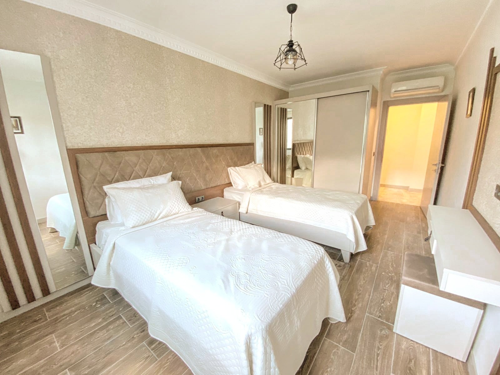 CLOSE TO THE CITY CENTER AFFORDABLE PRICES BRAND NEW APARTMENTS