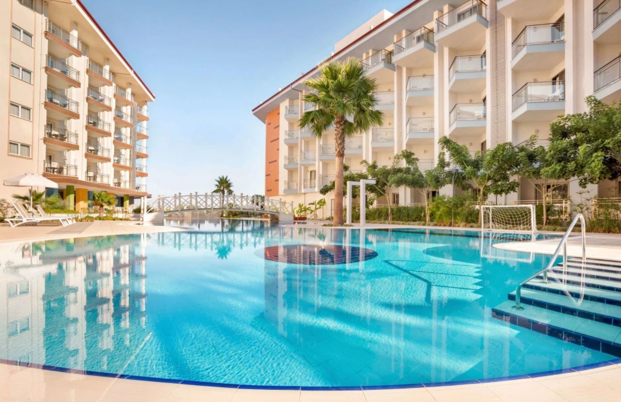 Luxury Furnished 3 Bed Unit in Beachfront Project Kusadasi