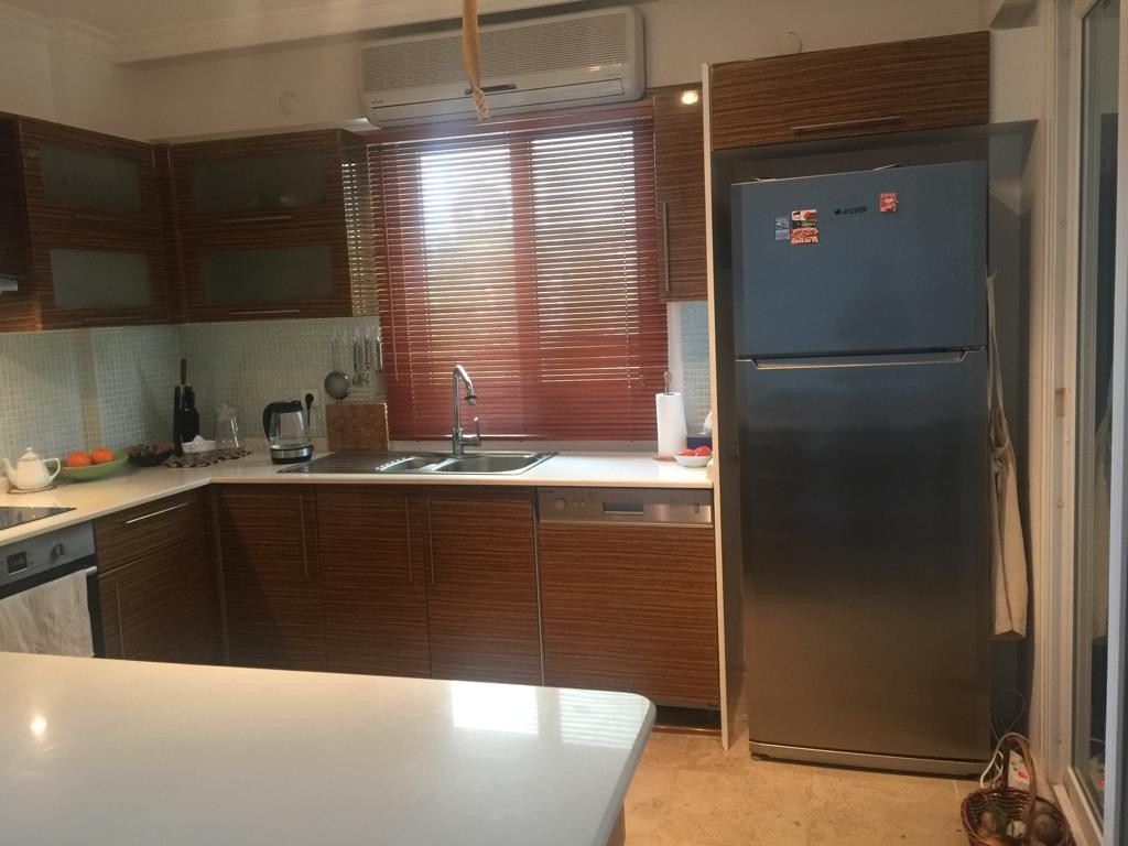 KUSADASI MARINA BEACH FRONT VILLA FULLY FURNISHED !