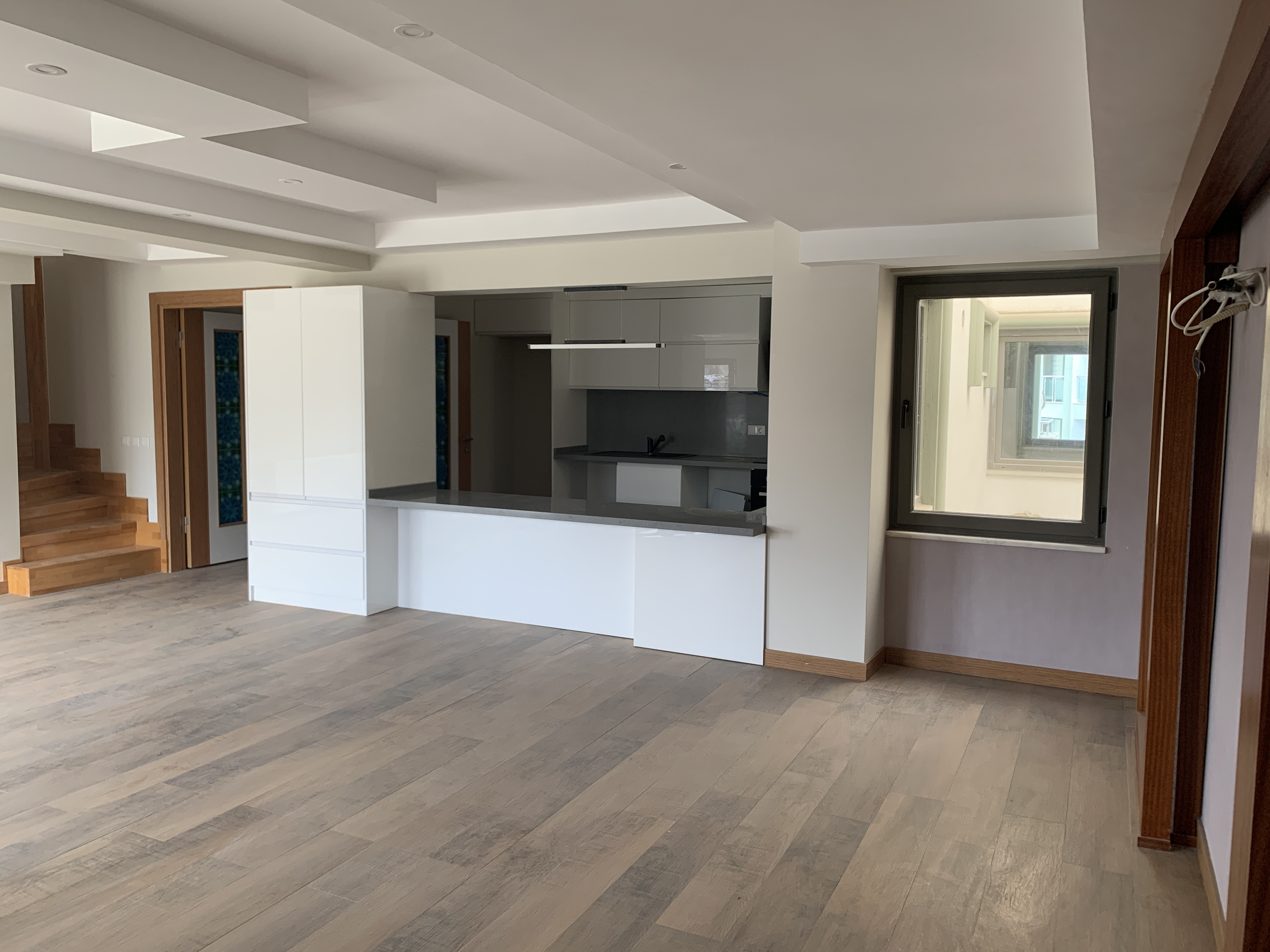 MARINA WIDE PENTHOUSE 4+1 NEW CENTRAL SYSTEM