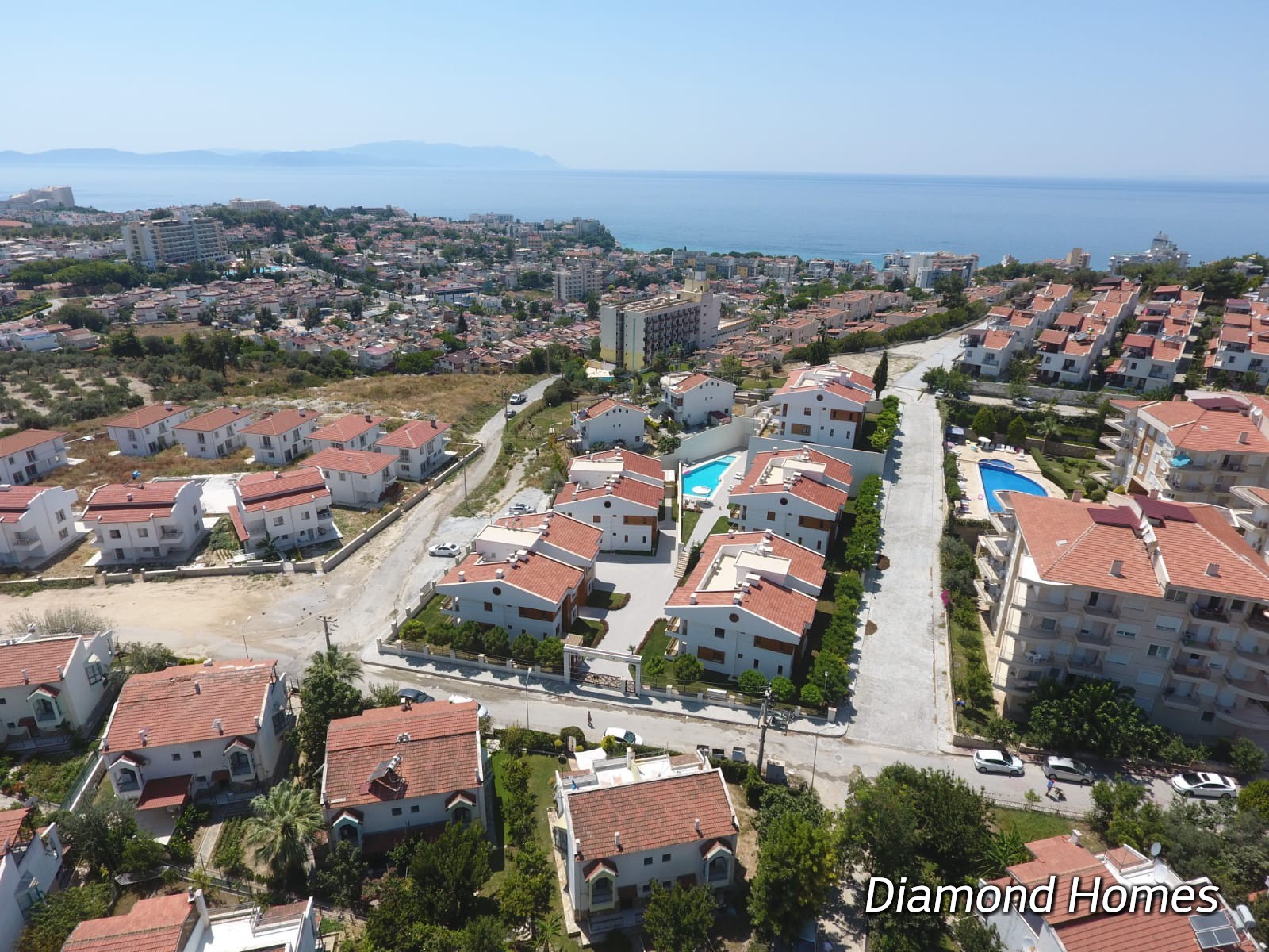 LADIES BEACH BRAND NEW 2 BEDROOM APARTMENT FOR SALE