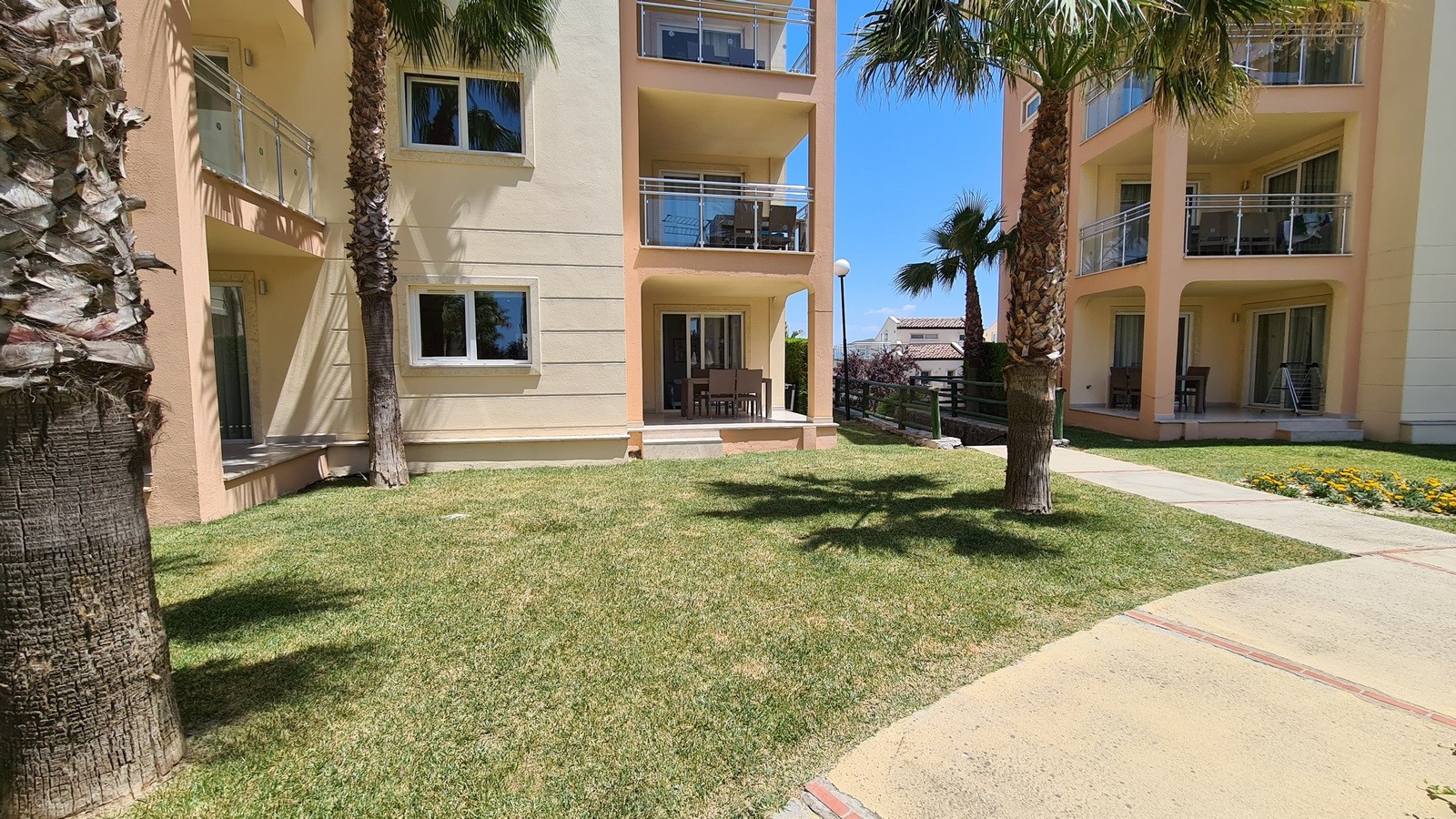 TWO BEDROOM FURNISHED UNIT FOR SALE IN GOLF&SPA RESORT KUSADASI