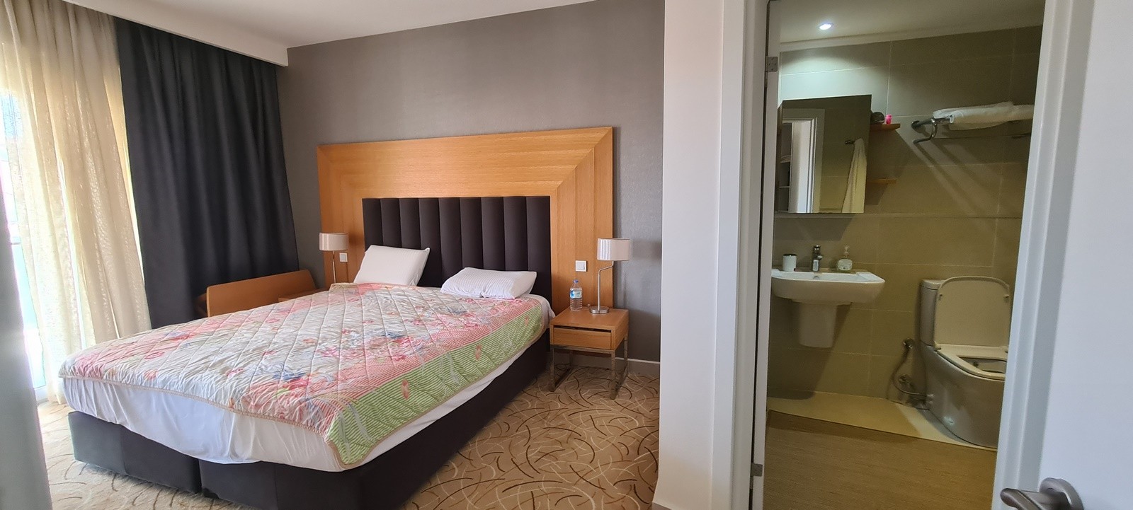 Luxury Furnished 3 Bed Unit in Beachfront Project Kusadasi
