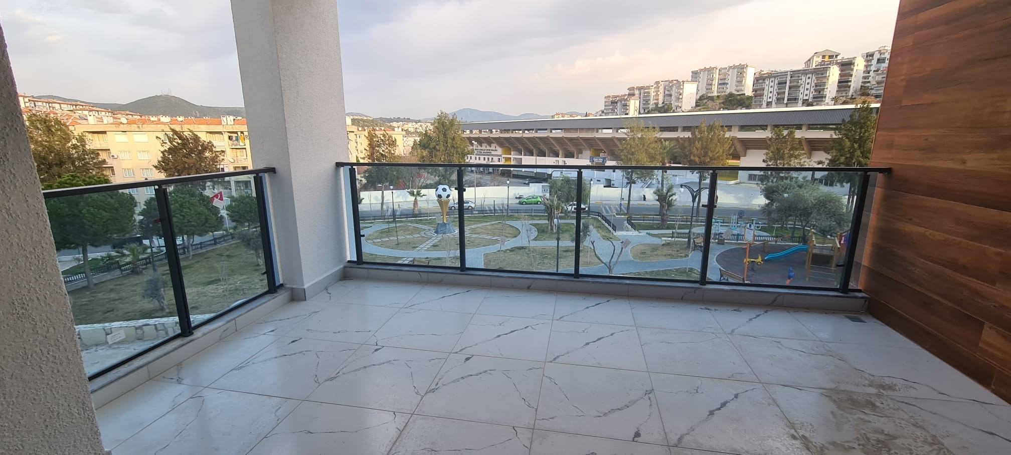 LADIES BEACH BRAND NEW LUX RESIDENCE PROJECT CLOSE TO THE BEACH