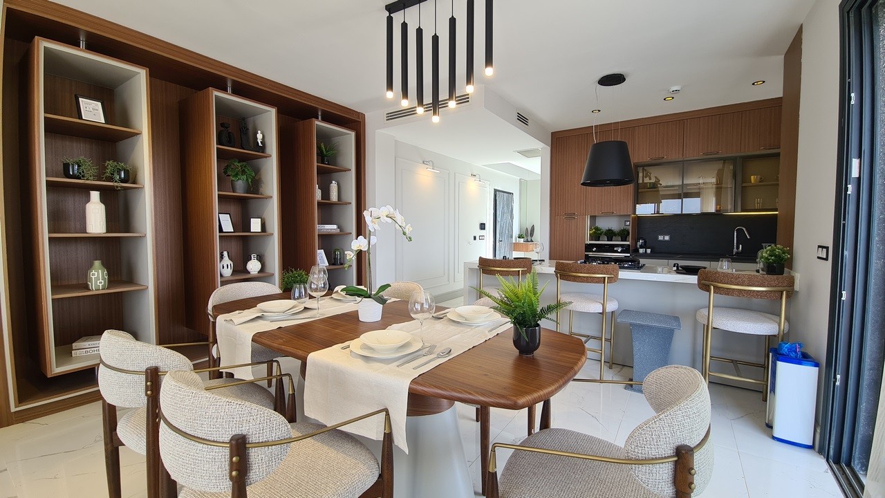 Brand New Detached Villa with sea view private sauna turkish bath and cinema room in Kusadasi
