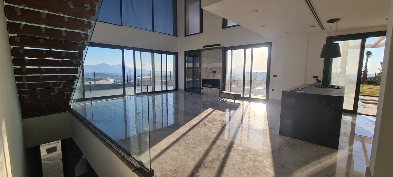 HOT OFFER ! KUSADASI MARINA PRIME LOCATION LUXURY VILLA'S PROJECT