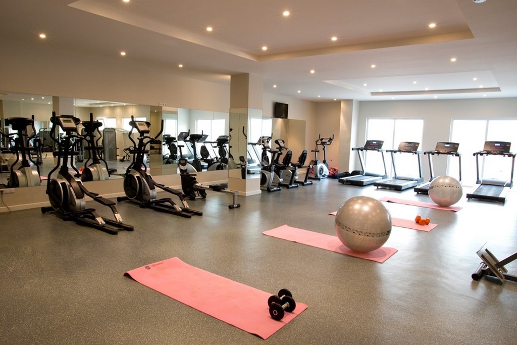 Luxury Golf Resort Spa Hotel, Opportunity with 2+1 Apartment