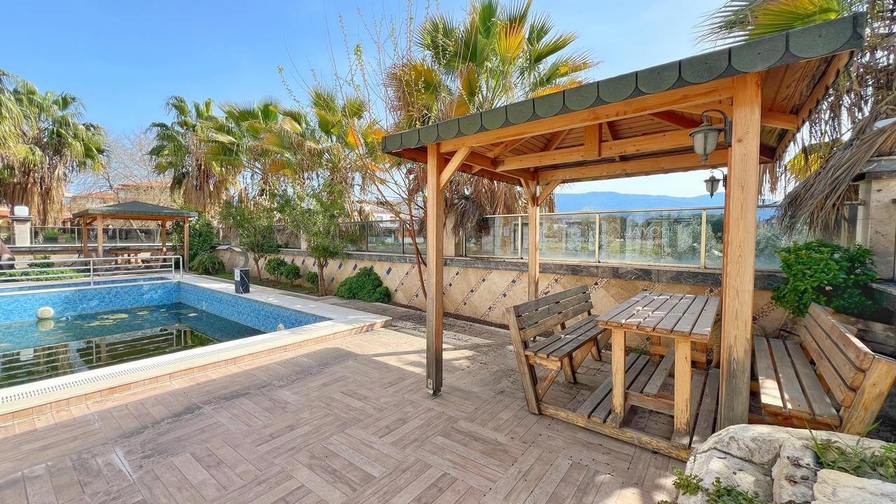 Квартира 2+1 в Давутларе, в 750 метрах от моря