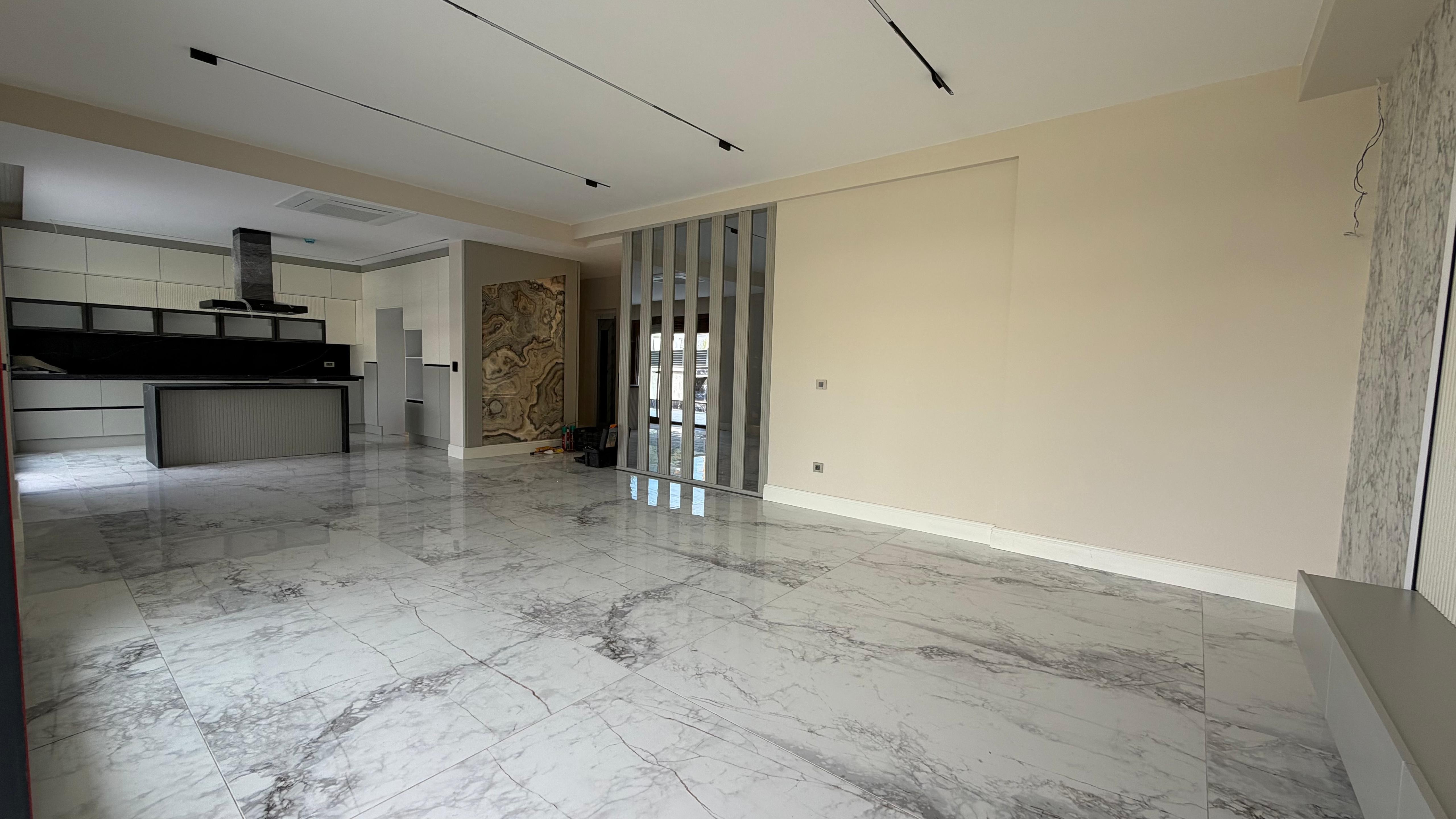 LUXURY MODERN VILLA FOR SALE WITHIN WALKING DISTANCE OF THE SEA IN EGE NEIGHBORHOOD, KUŞADASI