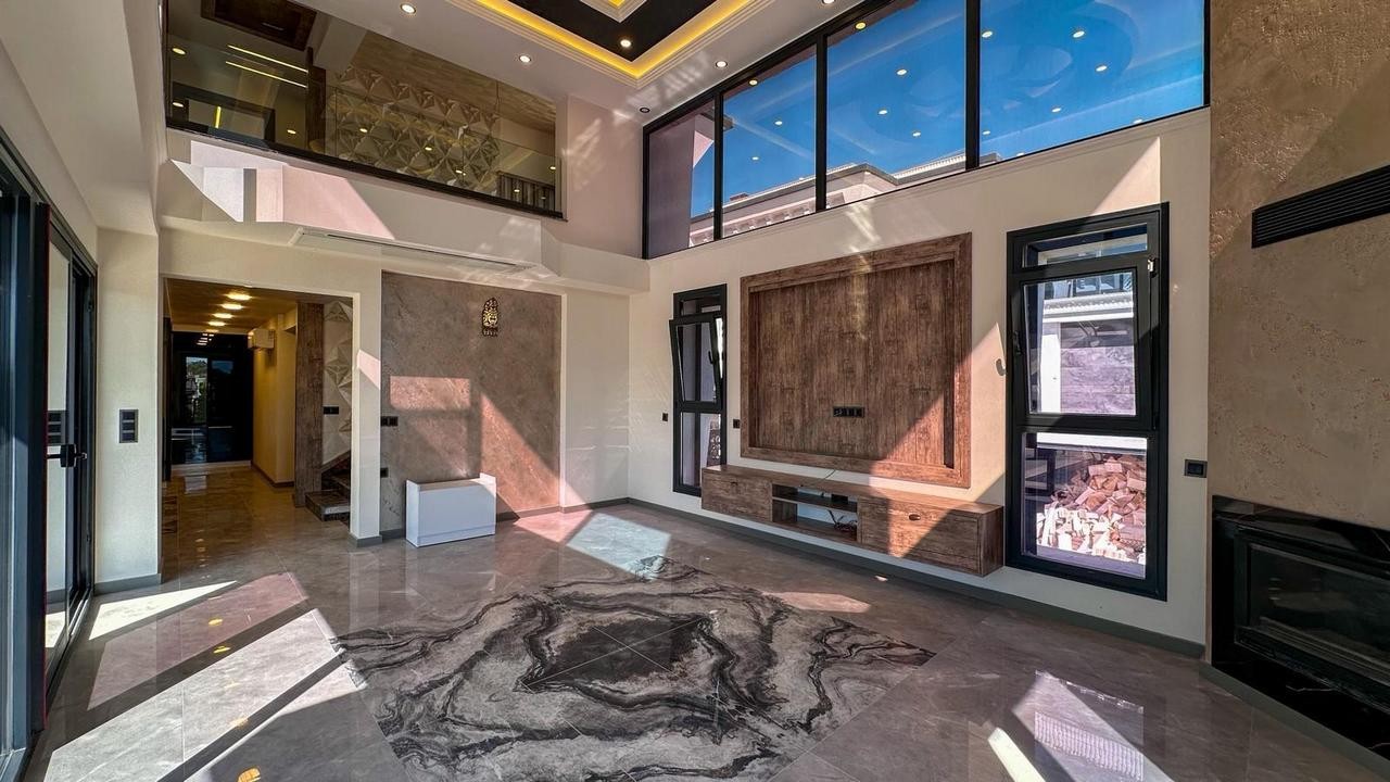 LUXURY & EXCLUSIVE DESIGN VILLA IN KADINLAR DENİZİ, KUŞADASI