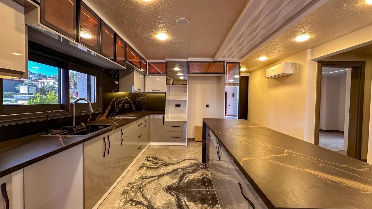 LUXURY & EXCLUSIVE DESIGN VILLA IN KADINLAR DENİZİ, KUŞADASI