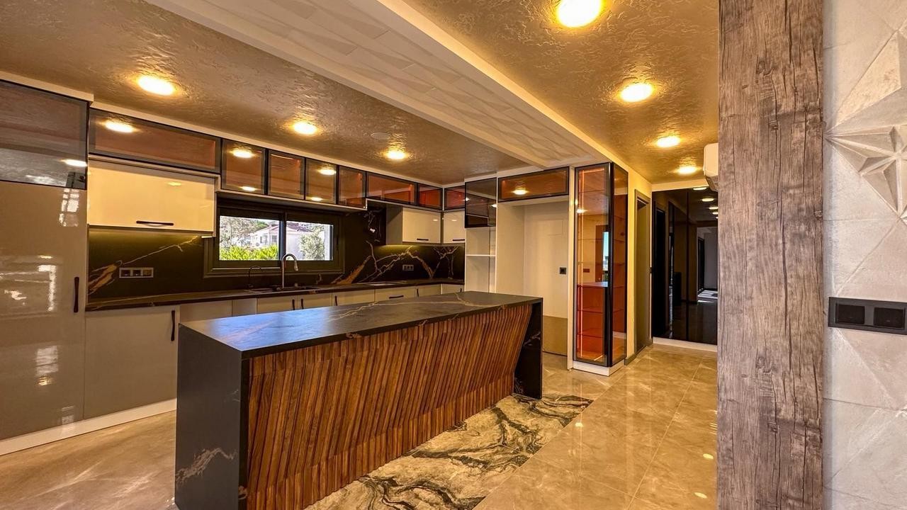 LUXURY & EXCLUSIVE DESIGN VILLA IN KADINLAR DENİZİ, KUŞADASI