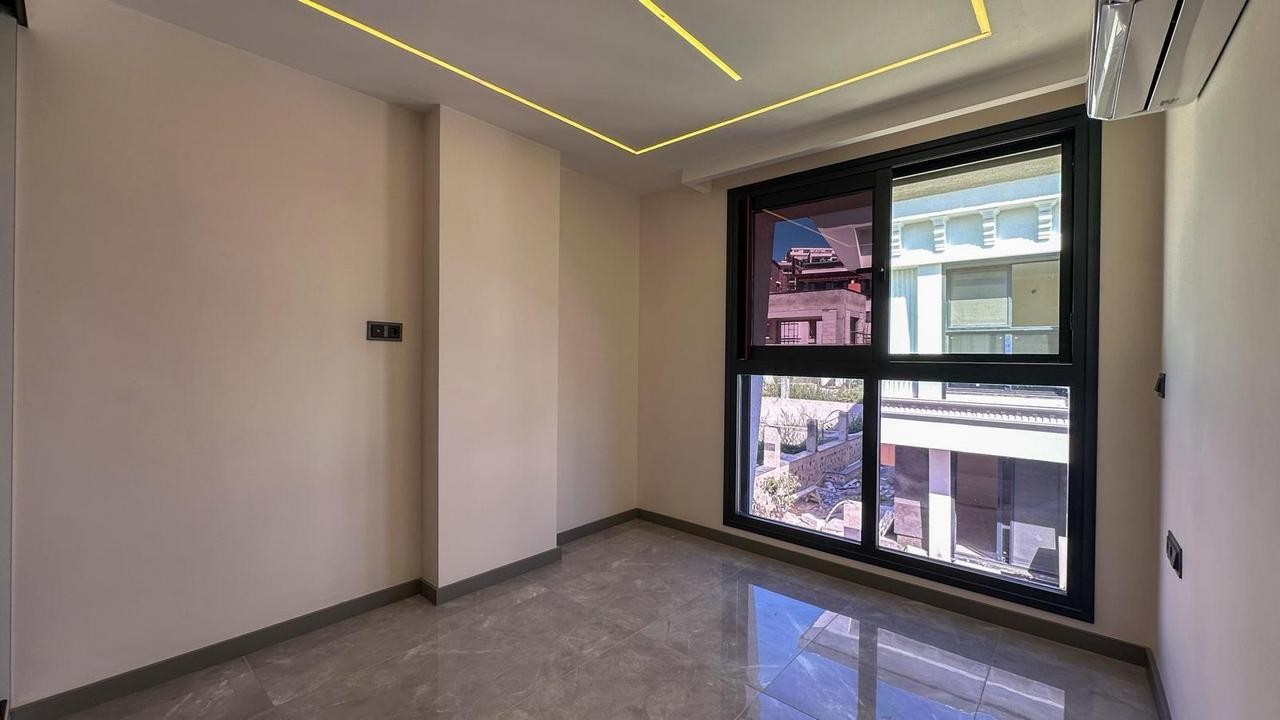 LUXURY & EXCLUSIVE DESIGN VILLA IN KADINLAR DENİZİ, KUŞADASI