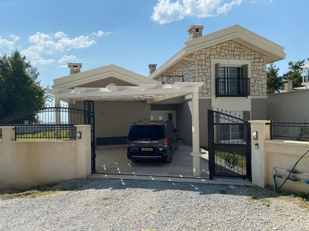 LUXURY DETACHED VILLA SURROUNDED BY NATURE IN SOĞUCAK, KUŞADASI
